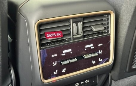 Porsche Cayenne III, 2025 год, 32 990 000 рублей, 26 фотография