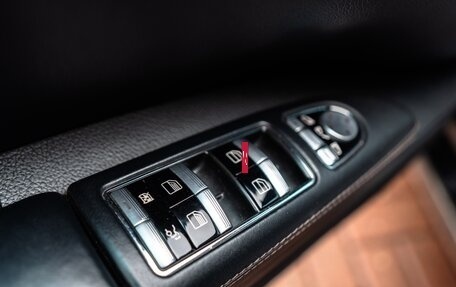 Mercedes-Benz S-Класс, 2012 год, 2 550 000 рублей, 5 фотография