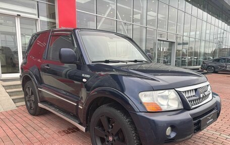 Mitsubishi Pajero III рестайлинг, 2004 год, 840 000 рублей, 3 фотография