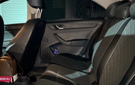 Skoda Rapid I, 2016 год, 900 000 рублей, 12 фотография