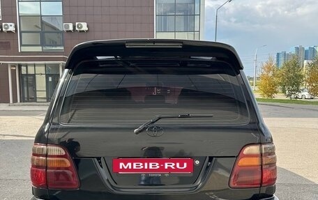 Toyota Land Cruiser 100 рестайлинг 2, 2002 год, 1 400 000 рублей, 5 фотография