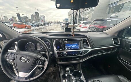 Toyota Highlander III, 2014 год, 2 699 000 рублей, 5 фотография