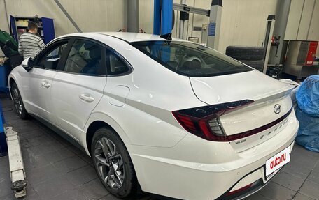 Hyundai Sonata VIII, 2021 год, 2 299 000 рублей, 4 фотография