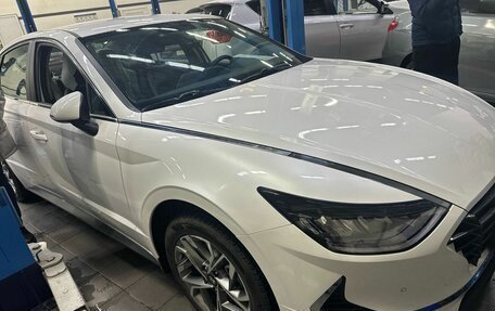 Hyundai Sonata VIII, 2021 год, 2 299 000 рублей, 1 фотография