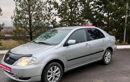 Toyota Corolla, 2004 год, 439 000 рублей, 3 фотография