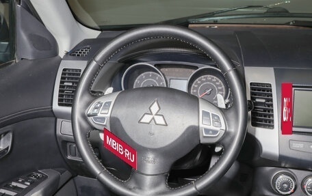 Mitsubishi Outlander III рестайлинг 3, 2010 год, 1 149 000 рублей, 12 фотография