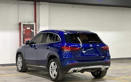 Mercedes-Benz GLA, 2021 год, 2 300 000 рублей, 4 фотография