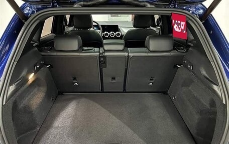 Mercedes-Benz GLA, 2021 год, 2 300 000 рублей, 18 фотография