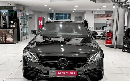 Mercedes-Benz E-Класс, 2016 год, 2 280 000 рублей, 2 фотография