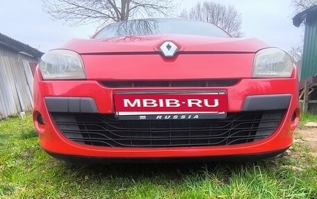 Renault Megane III, 2009 год, 500 000 рублей, 2 фотография