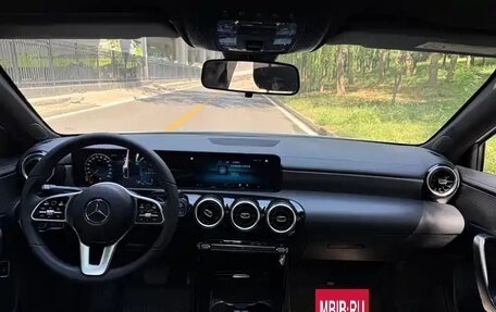 Mercedes-Benz A-Класс, 2022 год, 1 632 000 рублей, 7 фотография