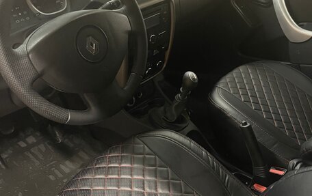 Renault Duster I рестайлинг, 2015 год, 800 000 рублей, 11 фотография