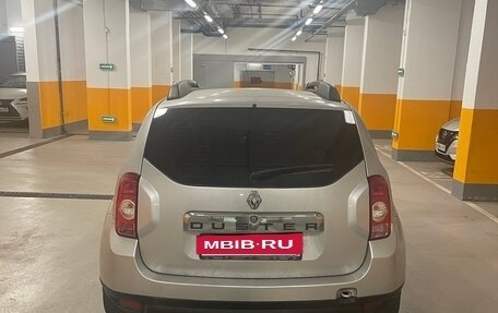 Renault Duster I рестайлинг, 2015 год, 800 000 рублей, 2 фотография