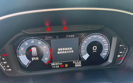 Audi Q3, 2022 год, 2 150 000 рублей, 8 фотография