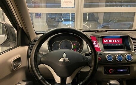 Mitsubishi L200 IV рестайлинг, 2007 год, 1 250 000 рублей, 10 фотография