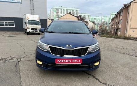 KIA Rio III рестайлинг, 2015 год, 1 077 000 рублей, 2 фотография