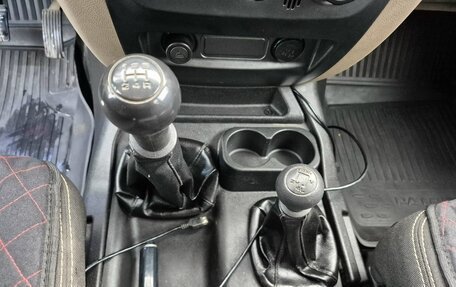 ЛуАЗ Patriot, 2013 год, 635 000 рублей, 18 фотография