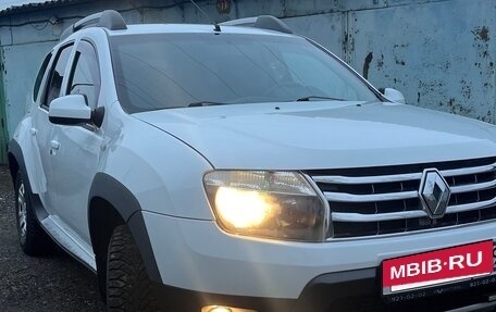 Renault Duster I рестайлинг, 2012 год, 1 000 000 рублей, 4 фотография