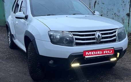 Renault Duster I рестайлинг, 2012 год, 1 000 000 рублей, 2 фотография