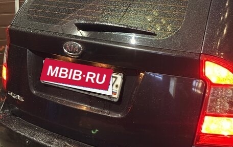 KIA Carens III (RP), 2011 год, 750 000 рублей, 11 фотография