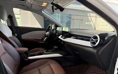 Chevrolet Monza, 2022 год, 1 300 000 рублей, 7 фотография