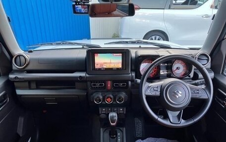 Suzuki Jimny, 2022 год, 1 043 000 рублей, 8 фотография