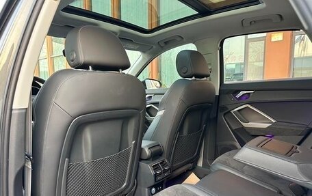 Audi Q3, 2022 год, 2 200 000 рублей, 12 фотография