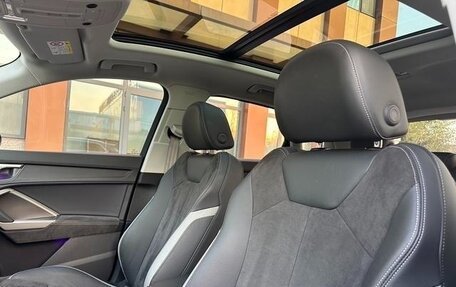 Audi Q3, 2022 год, 2 200 000 рублей, 13 фотография