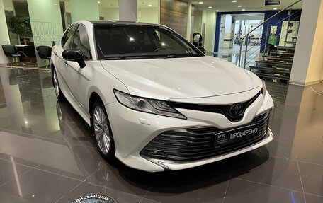 Toyota Camry, 2020 год, 3 283 000 рублей, 3 фотография