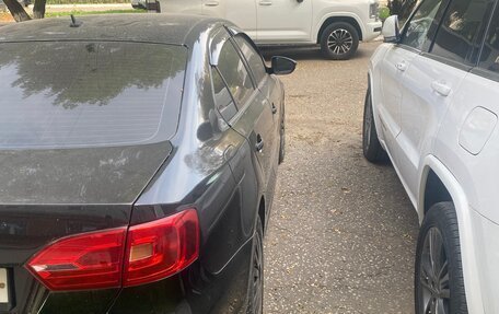 Volkswagen Jetta VI, 2013 год, 900 000 рублей, 5 фотография