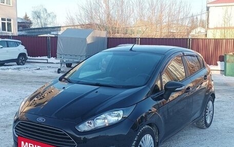Ford Fiesta, 2015 год, 750 000 рублей, 1 фотография