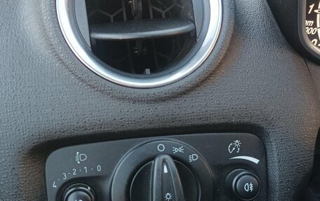 Ford Fiesta, 2015 год, 750 000 рублей, 10 фотография