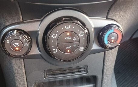 Ford Fiesta, 2015 год, 750 000 рублей, 12 фотография