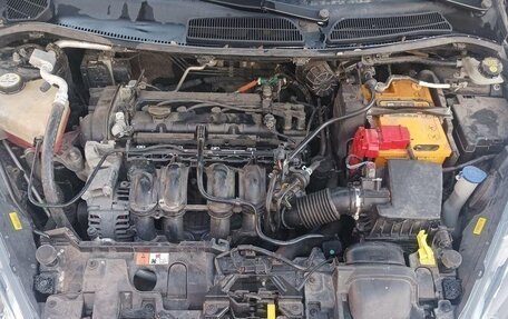 Ford Fiesta, 2015 год, 750 000 рублей, 24 фотография