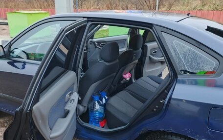 Hyundai Elantra III, 2005 год, 310 000 рублей, 10 фотография