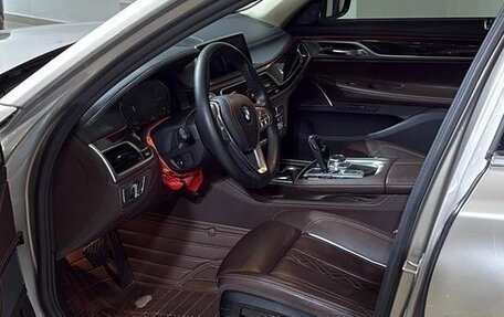 BMW 7 серия, 2022 год, 7 012 500 рублей, 8 фотография