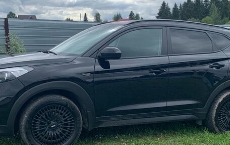 Hyundai Tucson III, 2018 год, 1 900 000 рублей, 1 фотография