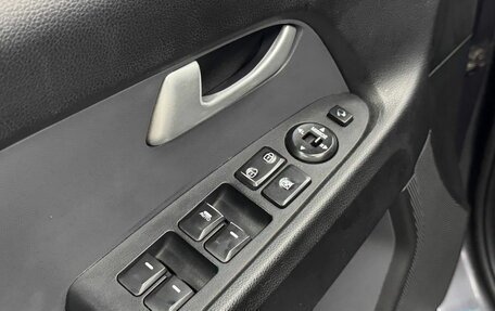 KIA Sportage III, 2013 год, 1 330 000 рублей, 18 фотография