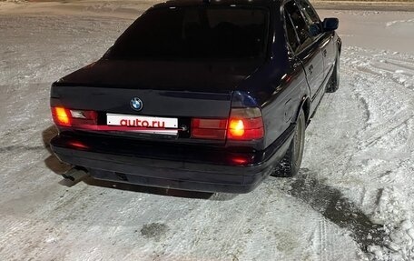 BMW 5 серия, 1989 год, 275 000 рублей, 3 фотография