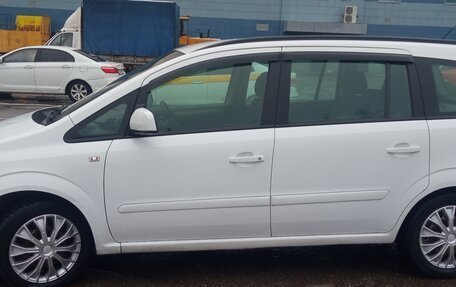 Opel Zafira B, 2012 год, 690 000 рублей, 2 фотография