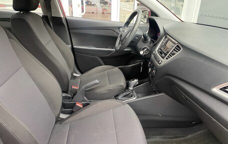 Hyundai Solaris II рестайлинг, 2021 год, 1 539 000 рублей, 8 фотография