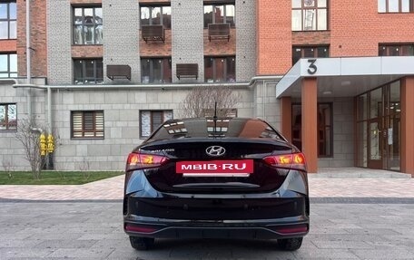 Hyundai Solaris II рестайлинг, 2021 год, 1 400 000 рублей, 4 фотография