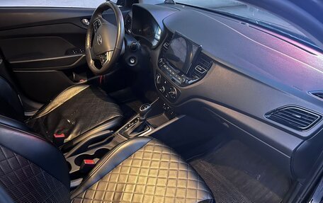 Hyundai Solaris II рестайлинг, 2021 год, 1 400 000 рублей, 16 фотография