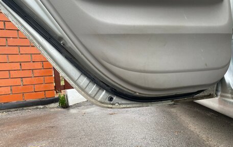 Toyota Mark II IX (X110), 2002 год, 599 000 рублей, 26 фотография