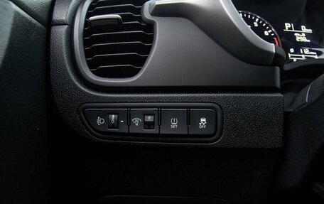 KIA Rio IV, 2021 год, 1 825 000 рублей, 10 фотография