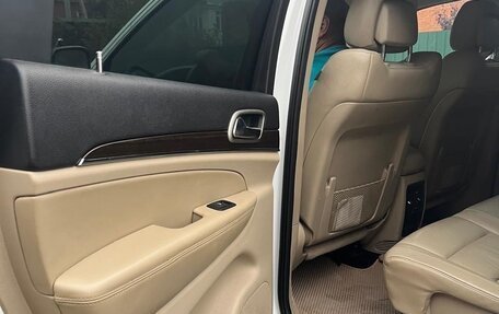 Jeep Grand Cherokee, 2013 год, 1 600 000 рублей, 10 фотография