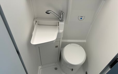 Volkswagen California T6, 2021 год, 8 100 000 рублей, 18 фотография