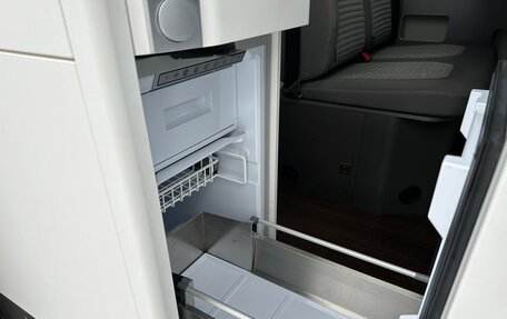 Volkswagen California T6, 2021 год, 8 100 000 рублей, 24 фотография