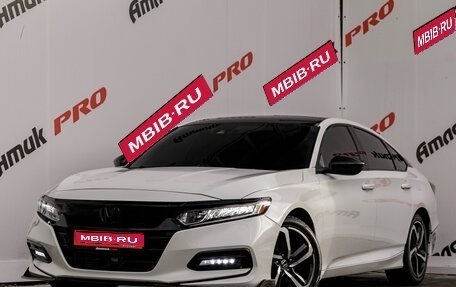 Honda Accord IX рестайлинг, 2018 год, 2 050 000 рублей, 1 фотография