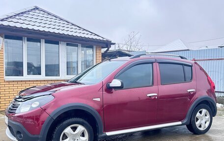 Renault Sandero I, 2013 год, 600 000 рублей, 2 фотография